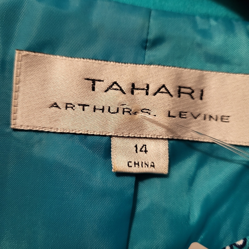 Tahari Teal Lined Jacket $15 JONES OF NEW YORK Shirt Is Free with Jacket Purcha - Picture 3 of 4